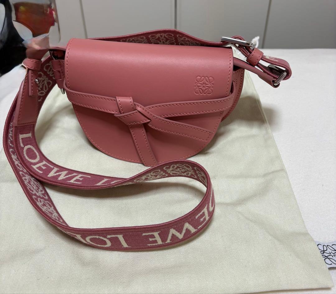 新品　ロエベ　ゲート　LOEWE ピンク ショルダーバッグ