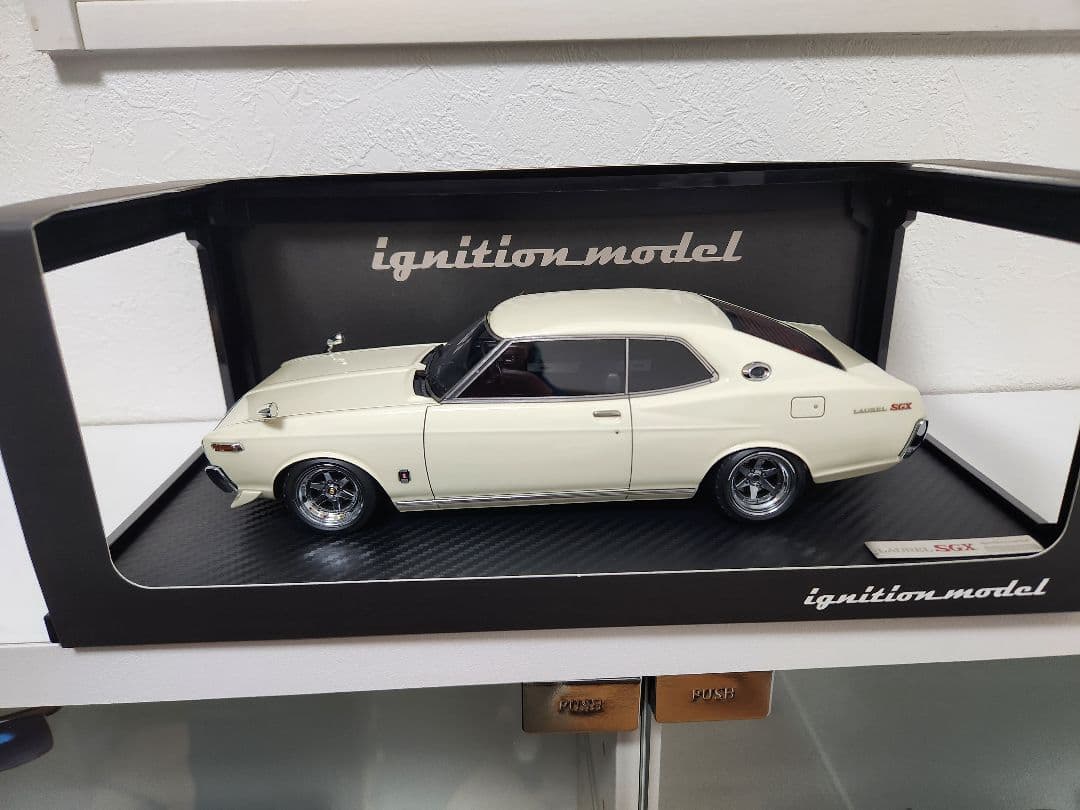 【イグニッションモデル 】NISSANローレルSGXブタケツ 1/18