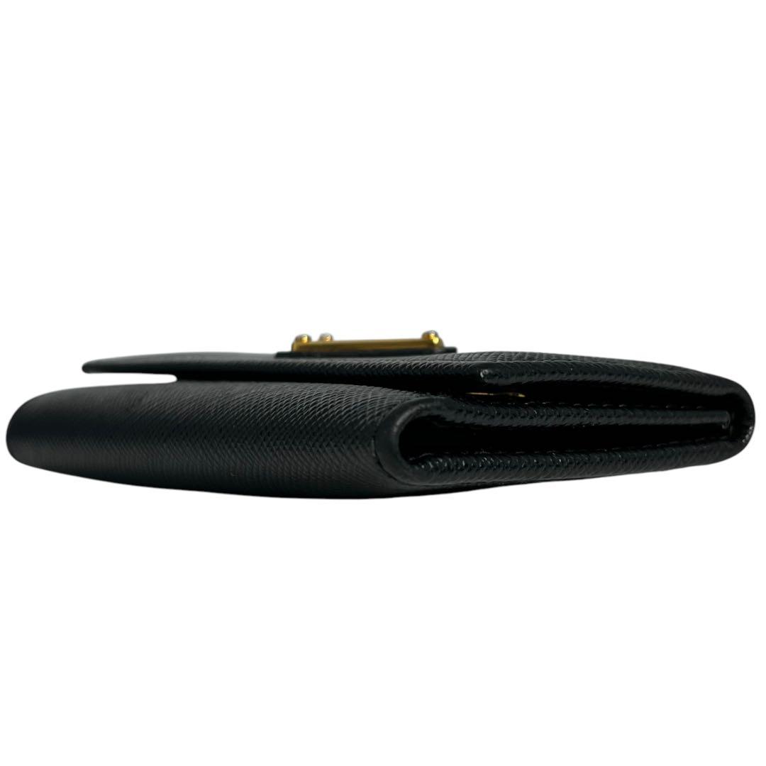 未使用級✨プラダ キーケース 6連サフィアーノレザー 三角ロゴ ブラック