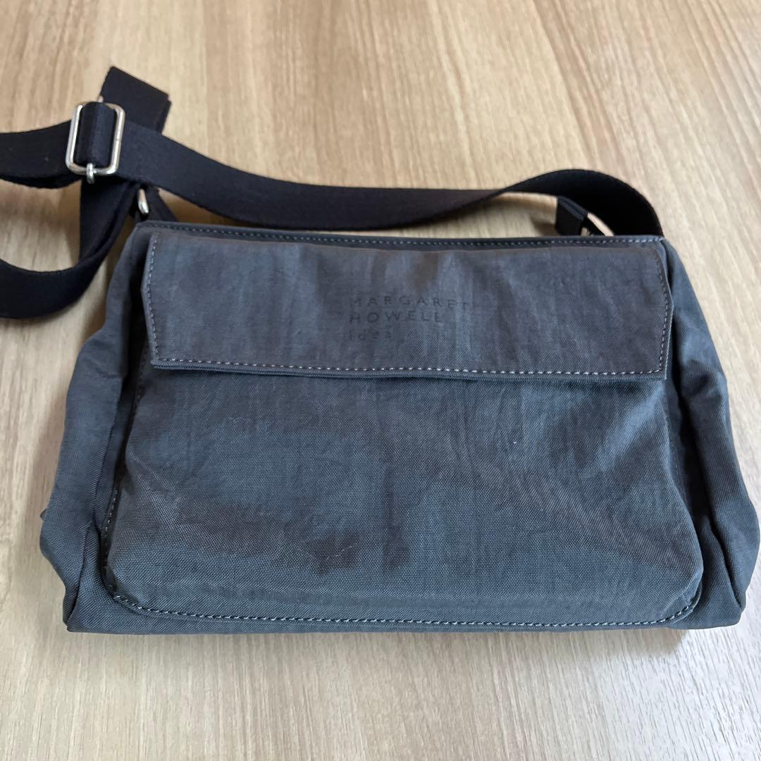MARGARETHAWELL ideaダークグレー ショルダーバッグ