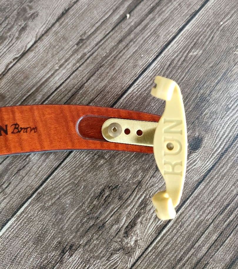 美品　バイオリン肩当て Kun Bravo　ブラボー　4/4