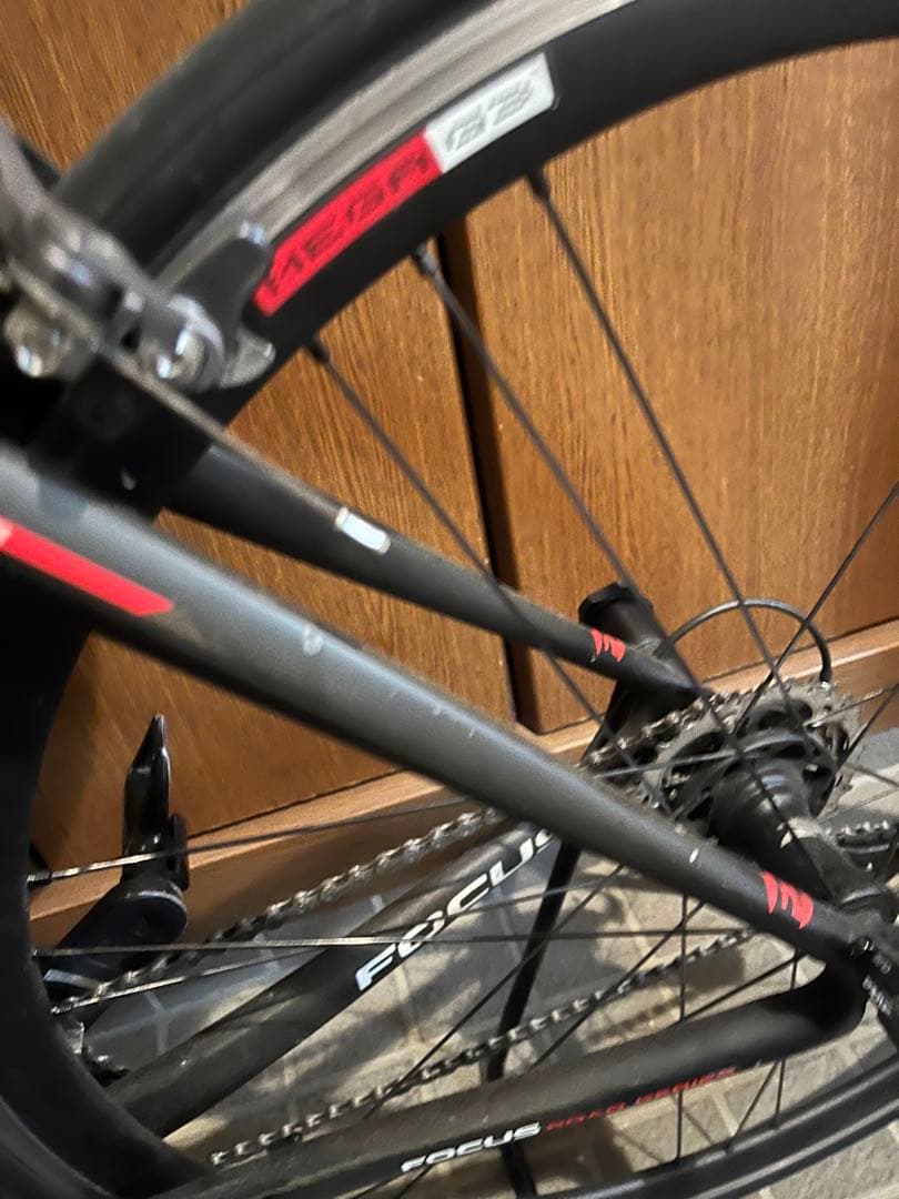 FOCUS CAYO 2011年モデル ロードバイク　値下交渉可能気軽にコメント
