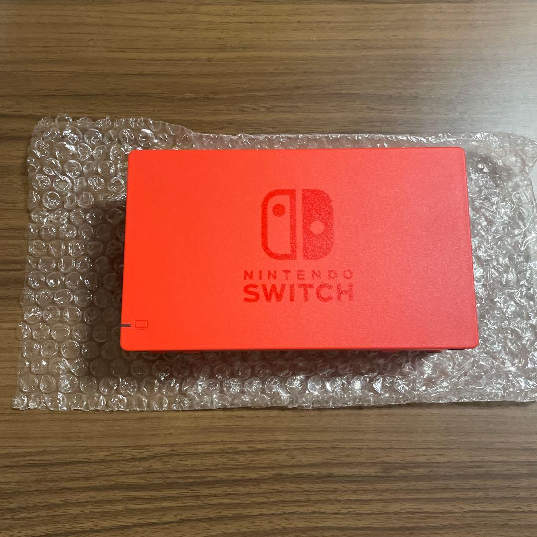 美品 Nintendo Switch マリオレッド×ブルー