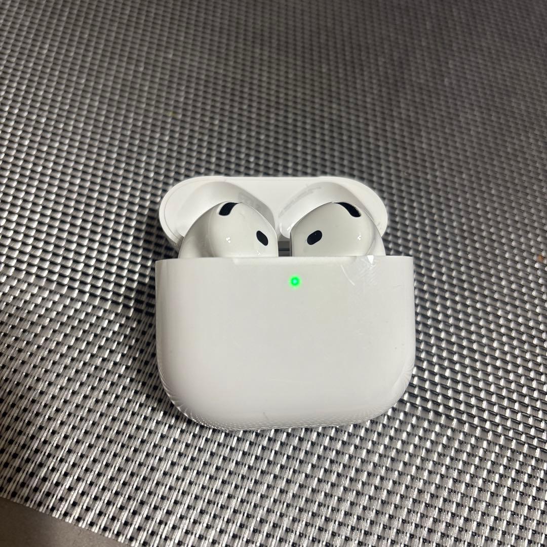 AirPods 4 本体 ノイズキャンセル非搭載