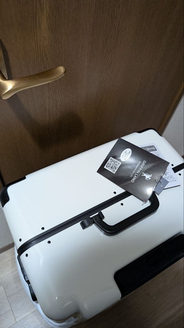 （はなさん専用）[グリフィンランド] Lサイズキャリーケース ホワイト