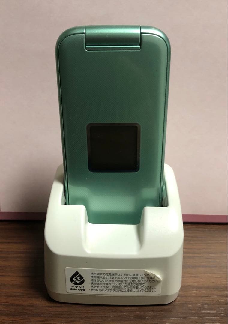 docomo　F-02J　らくらくホン　富士通