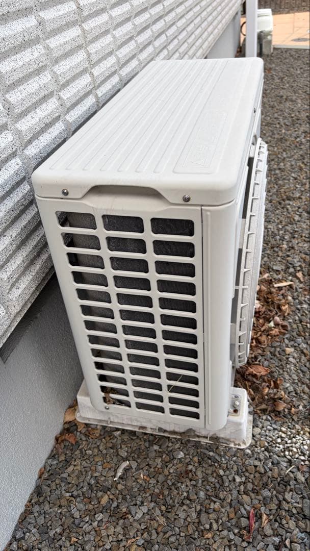 日立 エアコン 屋外ユニット ホワイト