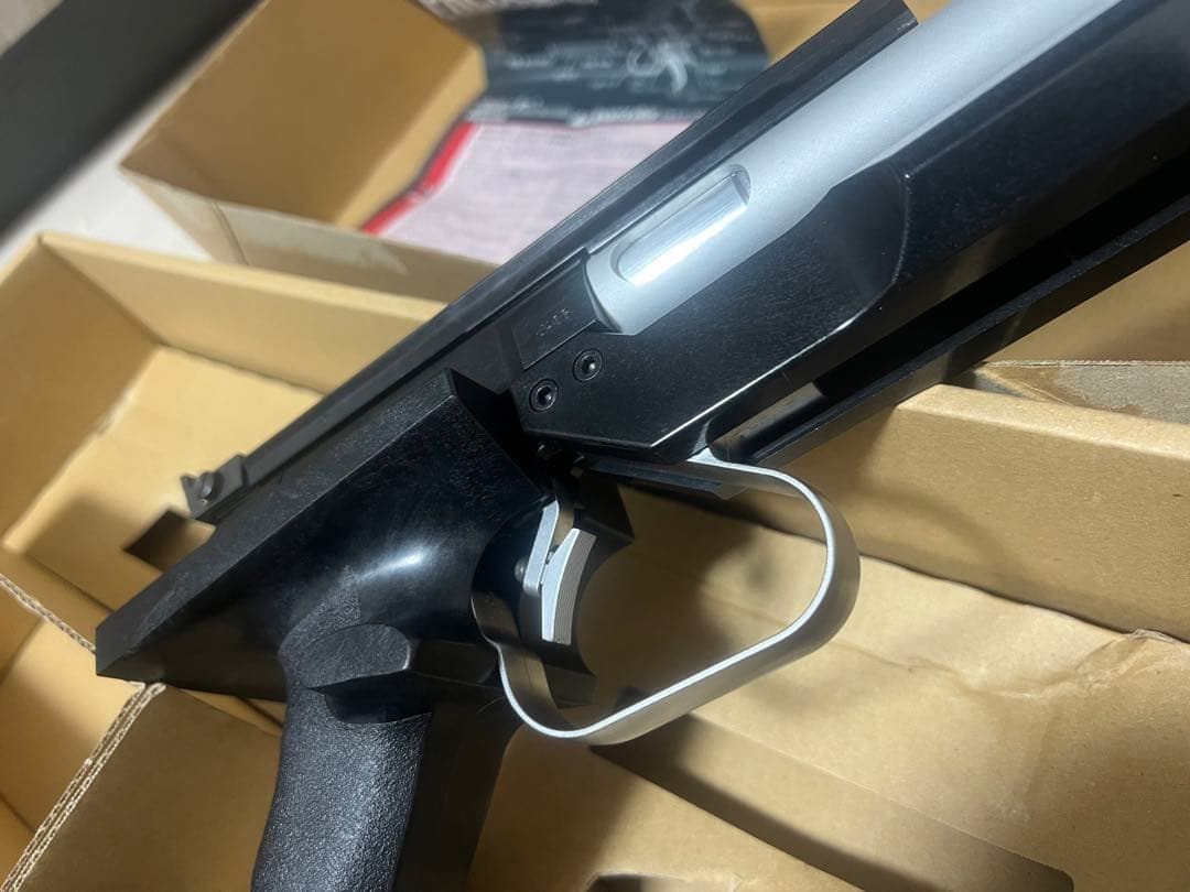 希少　ハドソン　プリシーダー　PRECEDER エアコッキングガン 。