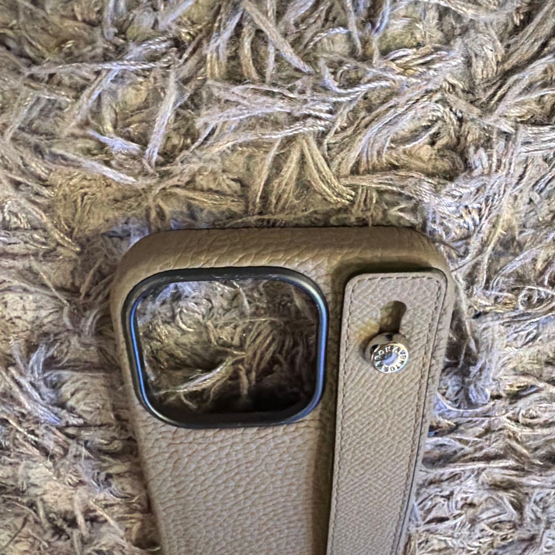 美品　ボナベンチュラ iPhone 15 Pro ケース ストラップ