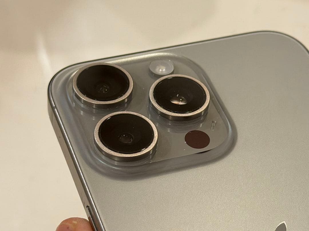 Apple iPhone 15 Pro MAX ナチュラルチタニウム 512GB