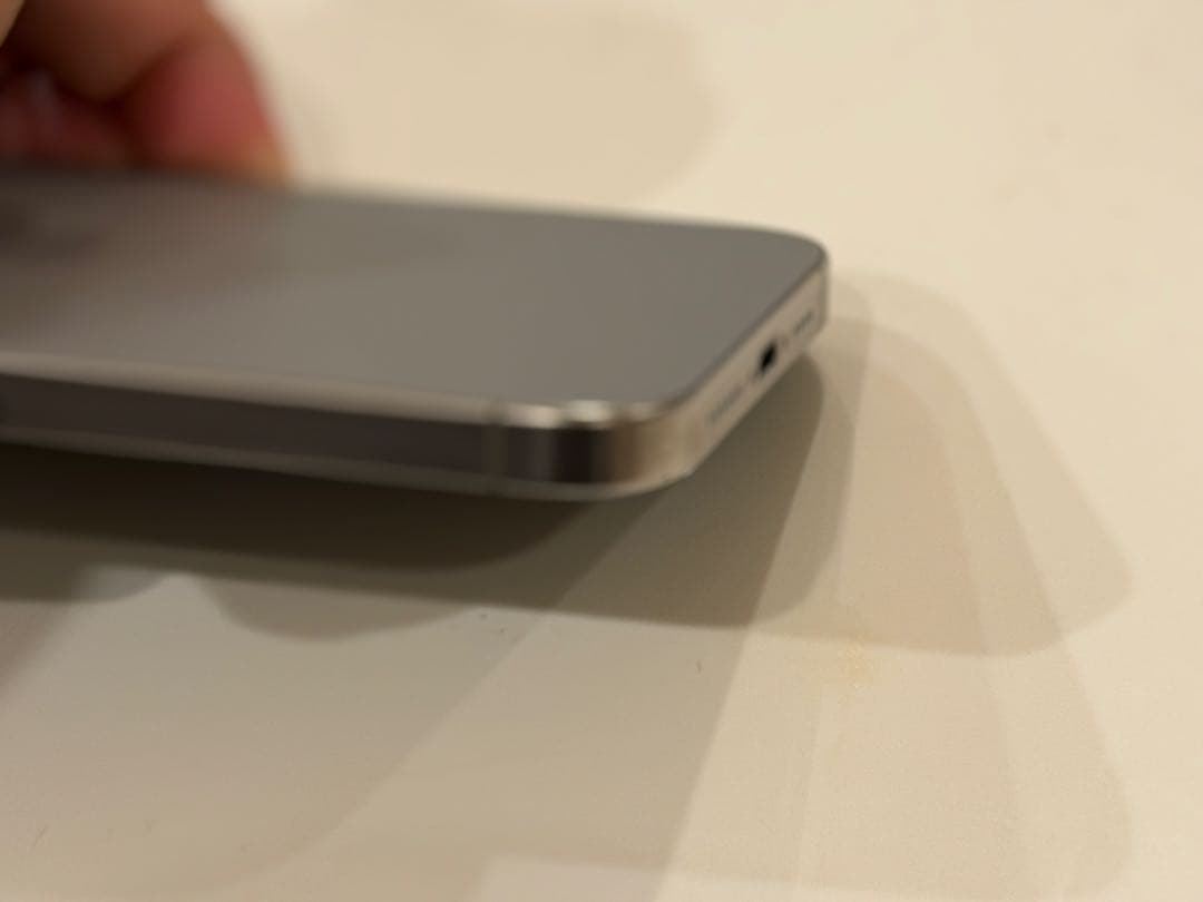 Apple iPhone 15 Pro MAX ナチュラルチタニウム 512GB