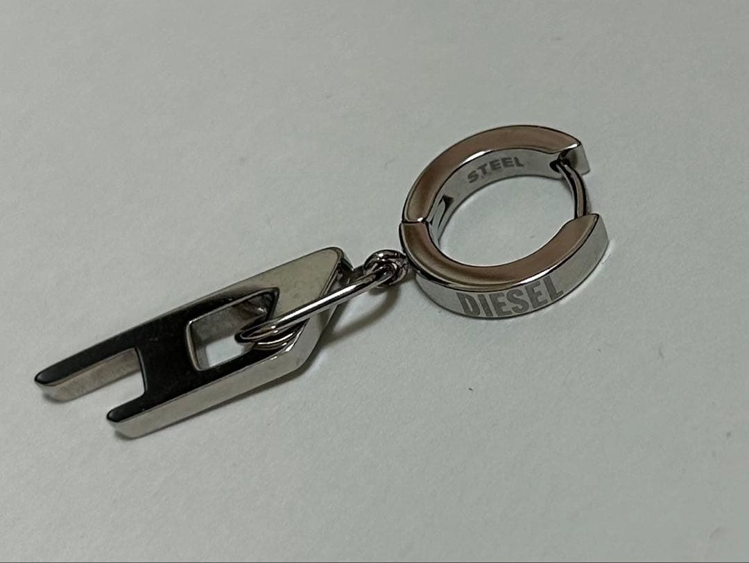 DIESEL ピアス シルバー フープ 新品未使用 箱・紙袋付き