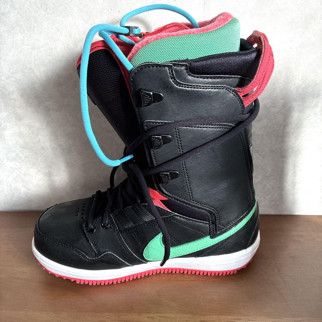 Nike Vapen スノーボード ブーツ 女性用 ブラック/グリーン/ピンク