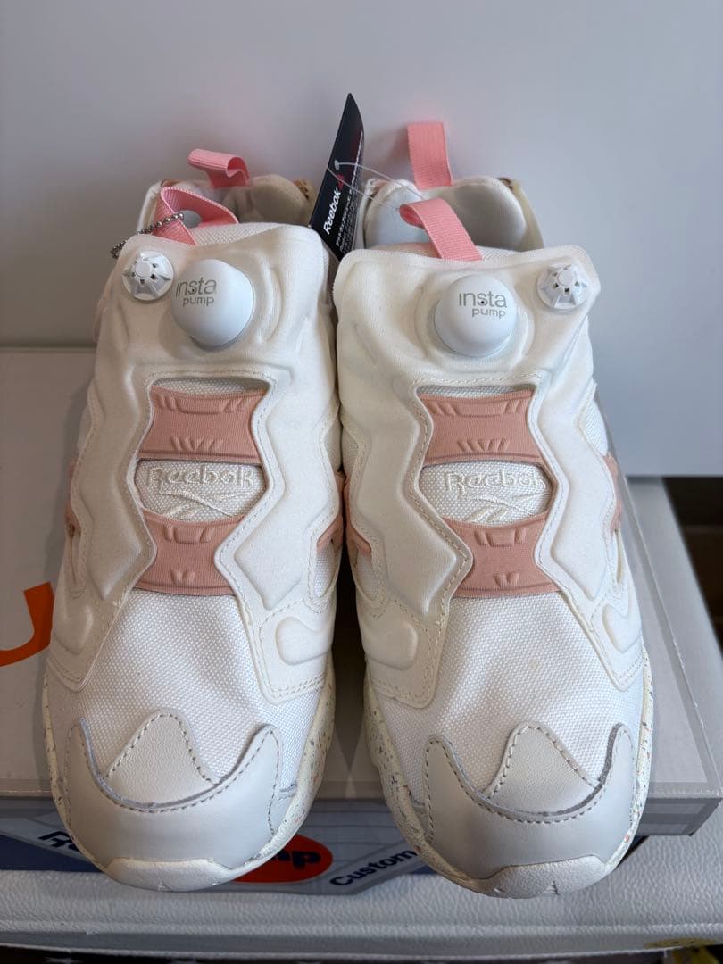 Reebok ポンプフューリー ２５cm