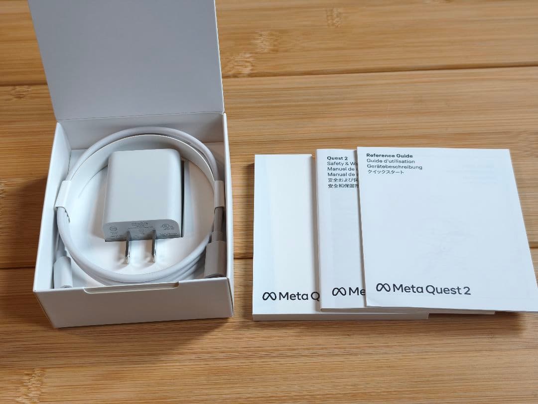 お*り様  Quest 2 128GB + KIWI design