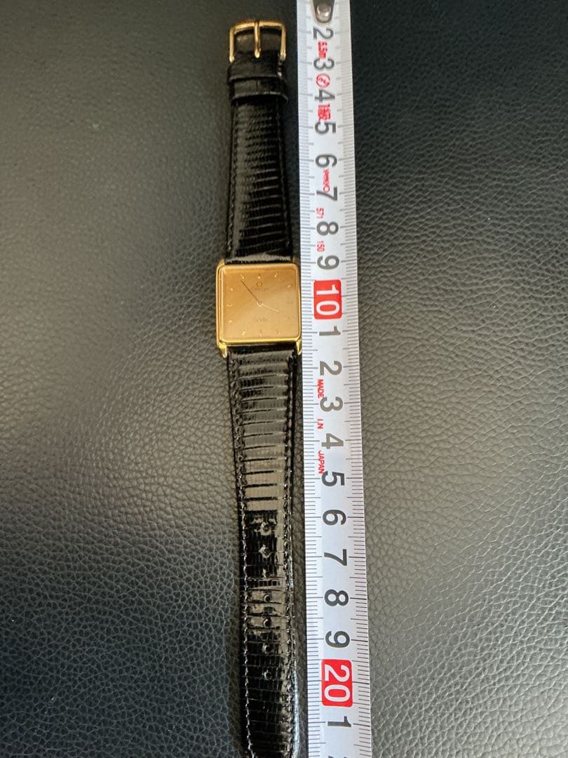 と*ろ様 動作 本物保証！美品OMEGA De Ville 腕時計(クォーツ)レ