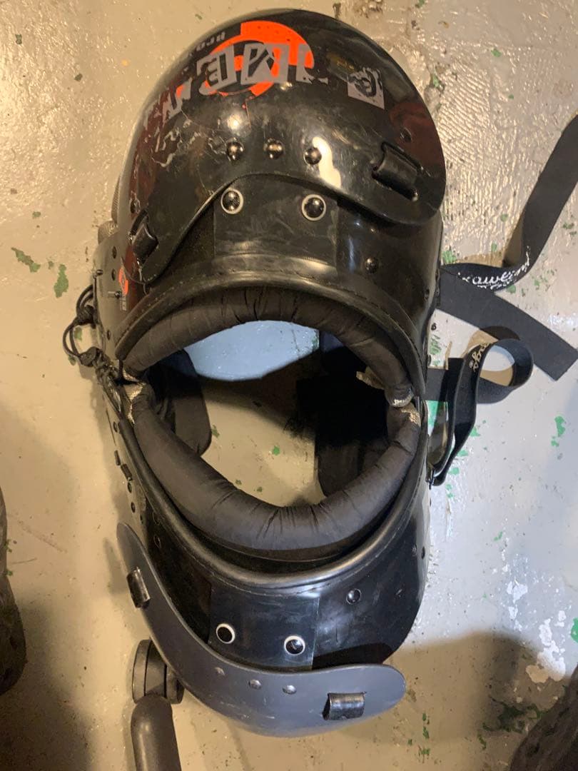 アメリカンフットボール　ローリングス　 ショルダーパッド