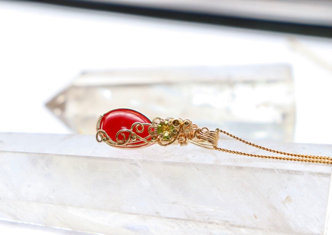 アンダラクリスタルのワイヤージュエリーネックレス✧ドラゴンズブラッド✧ペンダント