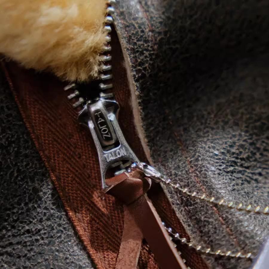 TOYSMcCOY B-3ツートンカラーアメリカ空軍ウィンターフライトジャケット