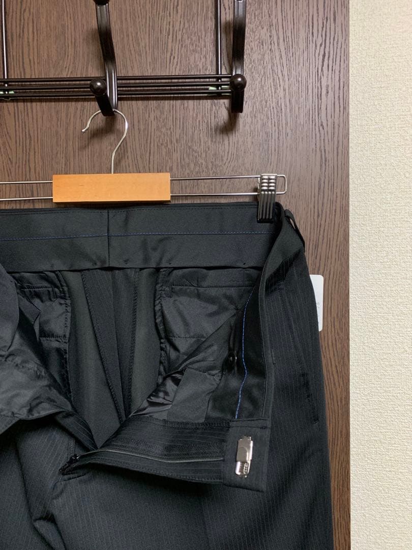 A7新品未使用！超快適ストレッチ2パンツスーツ！ウォッシャブル！ブラック！極小訳