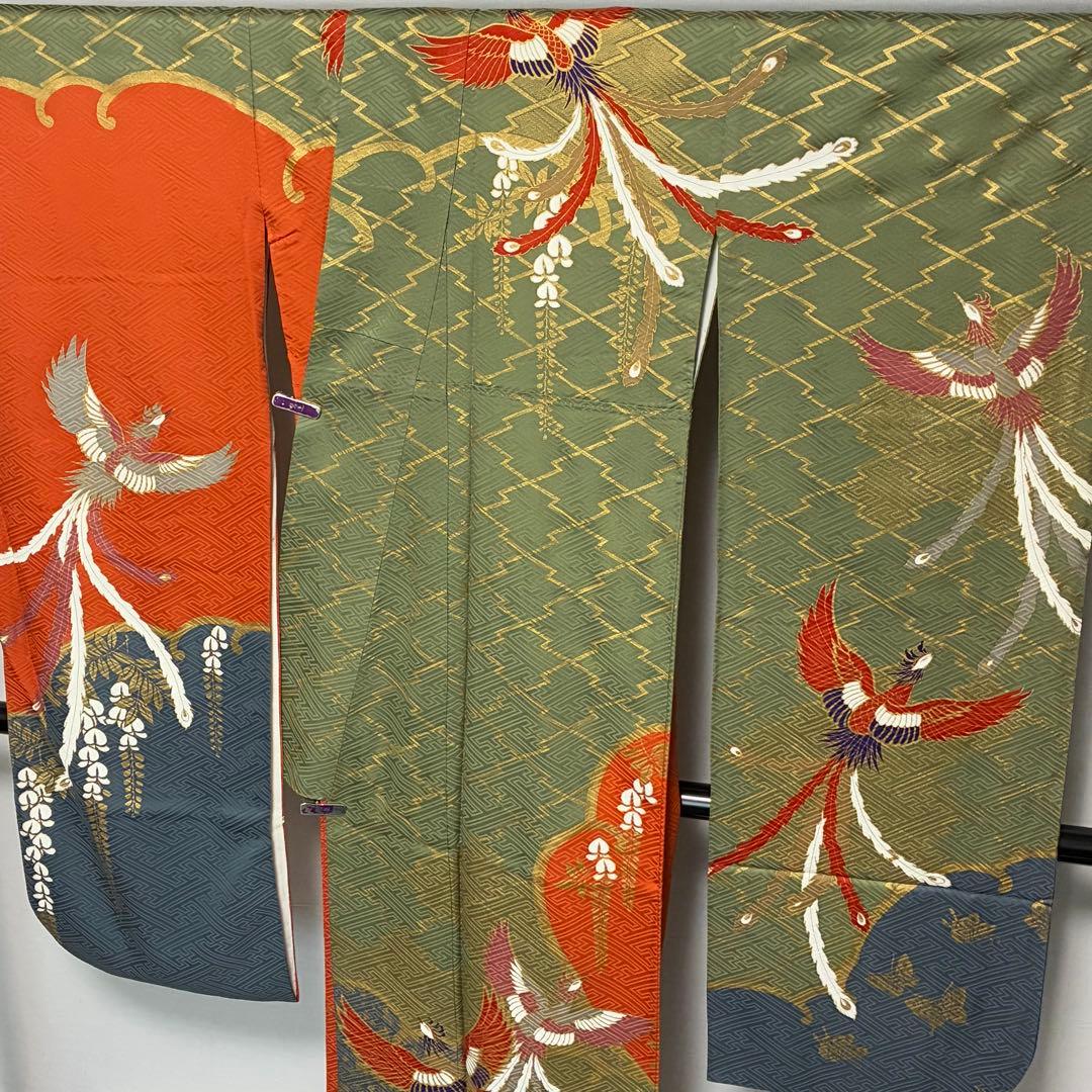 D177 振袖　鳳凰　藤の花　金彩　正絹　着物　袷　極美品