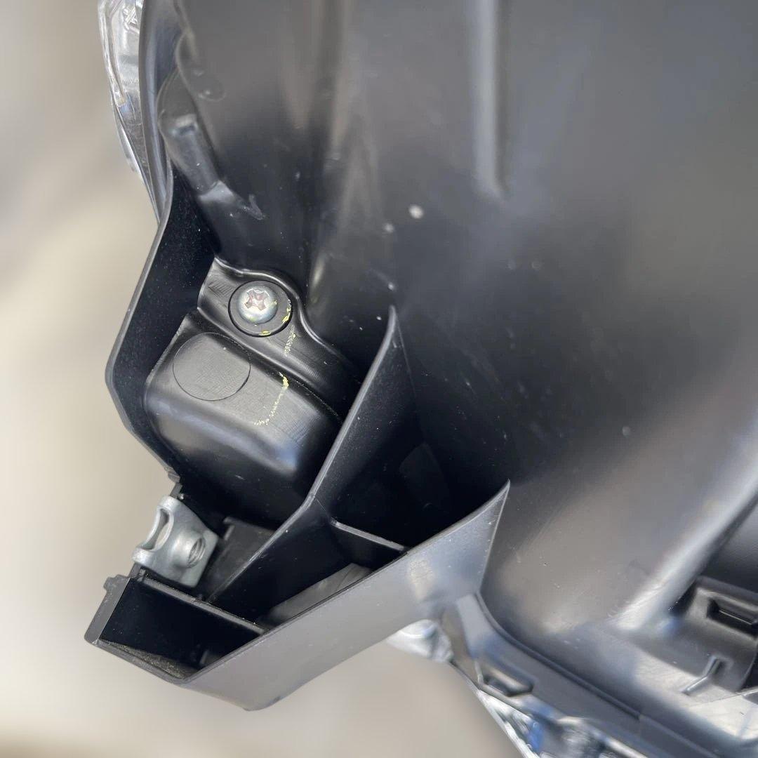 MK94S スペーシアカスタム左中古ヘッドライト　35300-53UA0