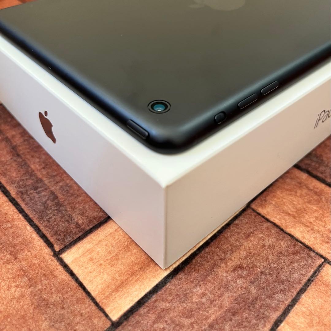 【美品】Apple iPad mini1 Wi-Fi 16GB