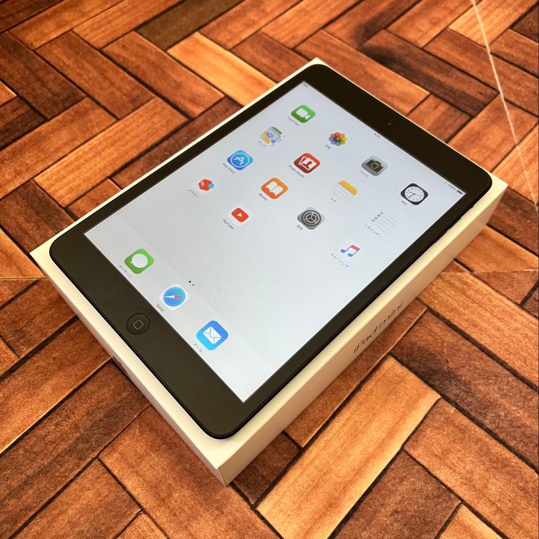 【美品】Apple iPad mini1 Wi-Fi 16GB