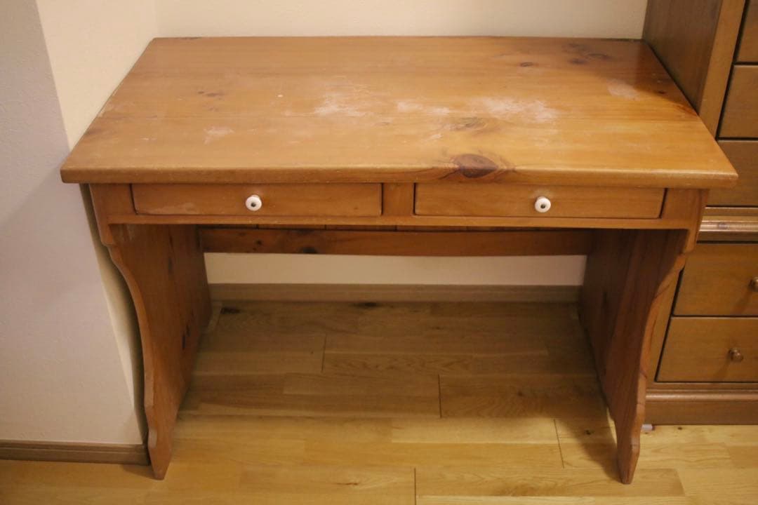 ee⭐︎smile(廃版のため希少・正規品)アントステラ ライティングデスク