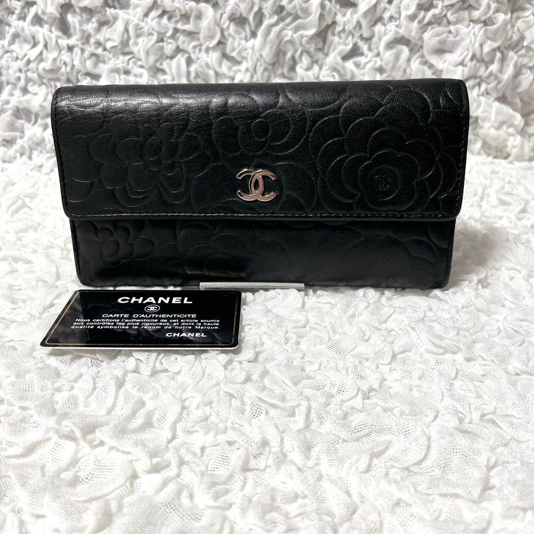 美品✨CHANEL シャネル ラムスキン カメリア 二つ折り財布　シルバー金具