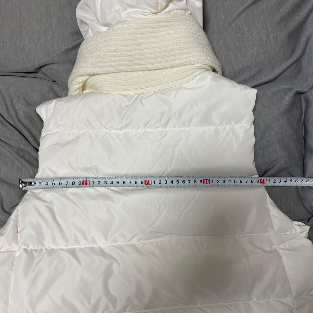 新品未使用！タグ付き　アンコキーヌ　ニット使いダウンベスト　ホワイト　LL