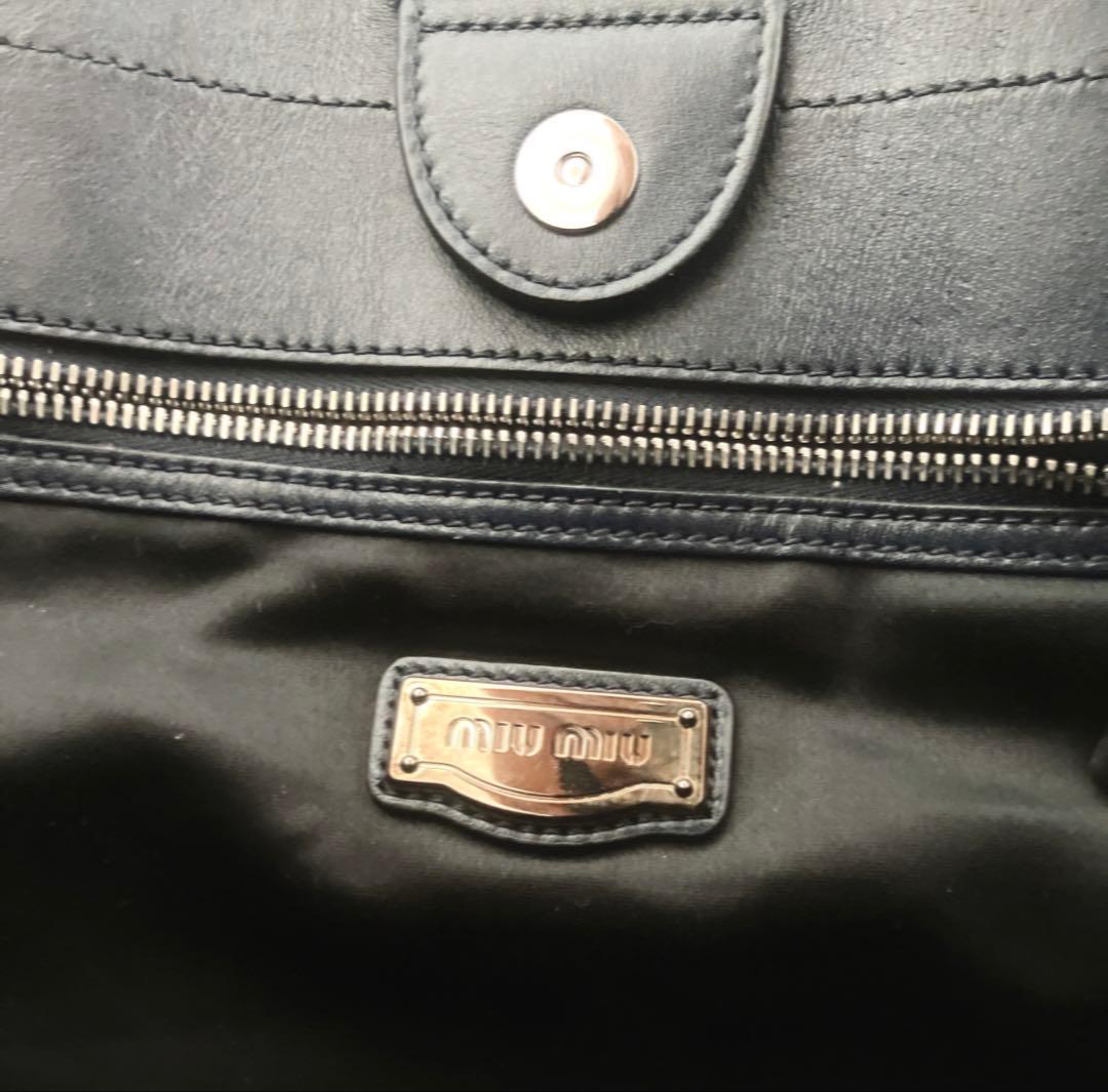 MIU MIU ネイビー本革トートバッグ