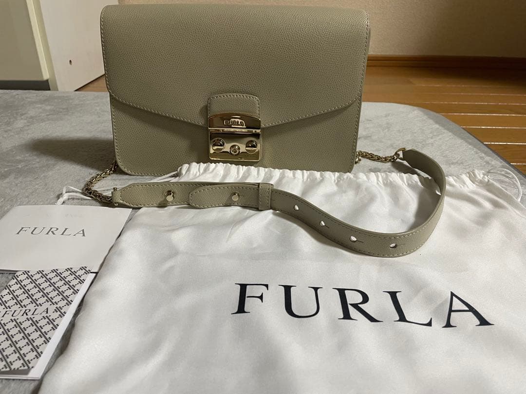 バッグ FURLA METROPOLIS ENVELOPE