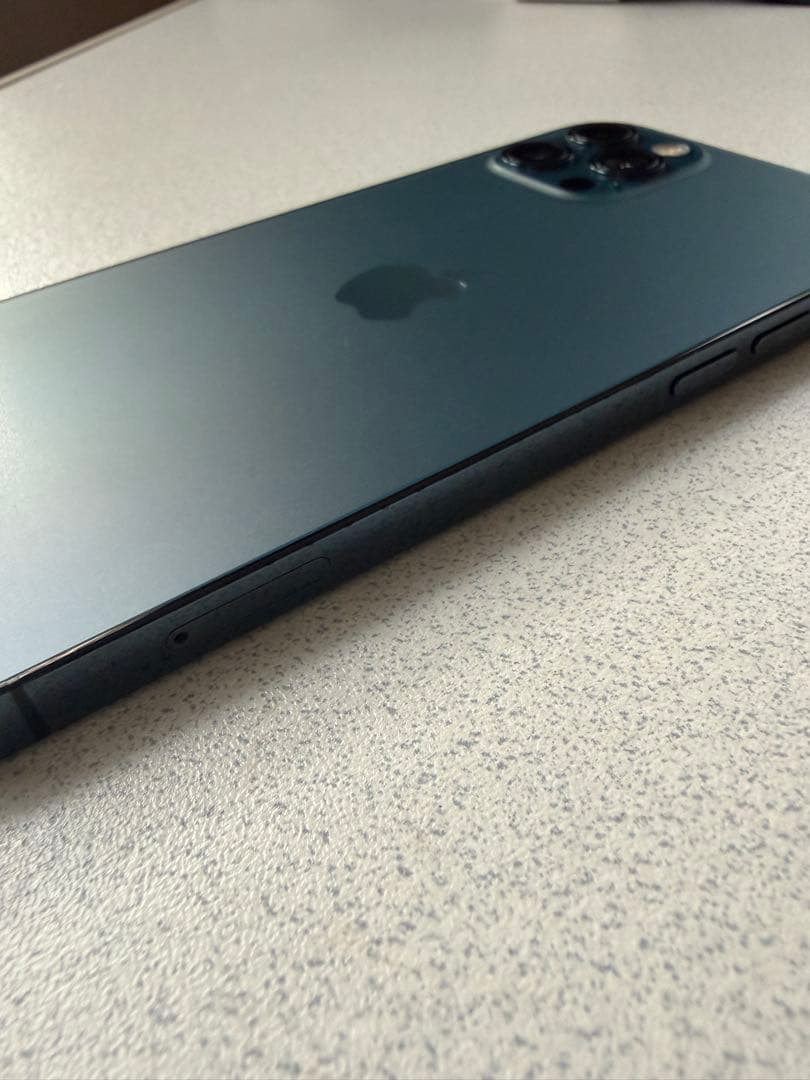 に*ん様 Apple iPhone 12 Pro グラファイト