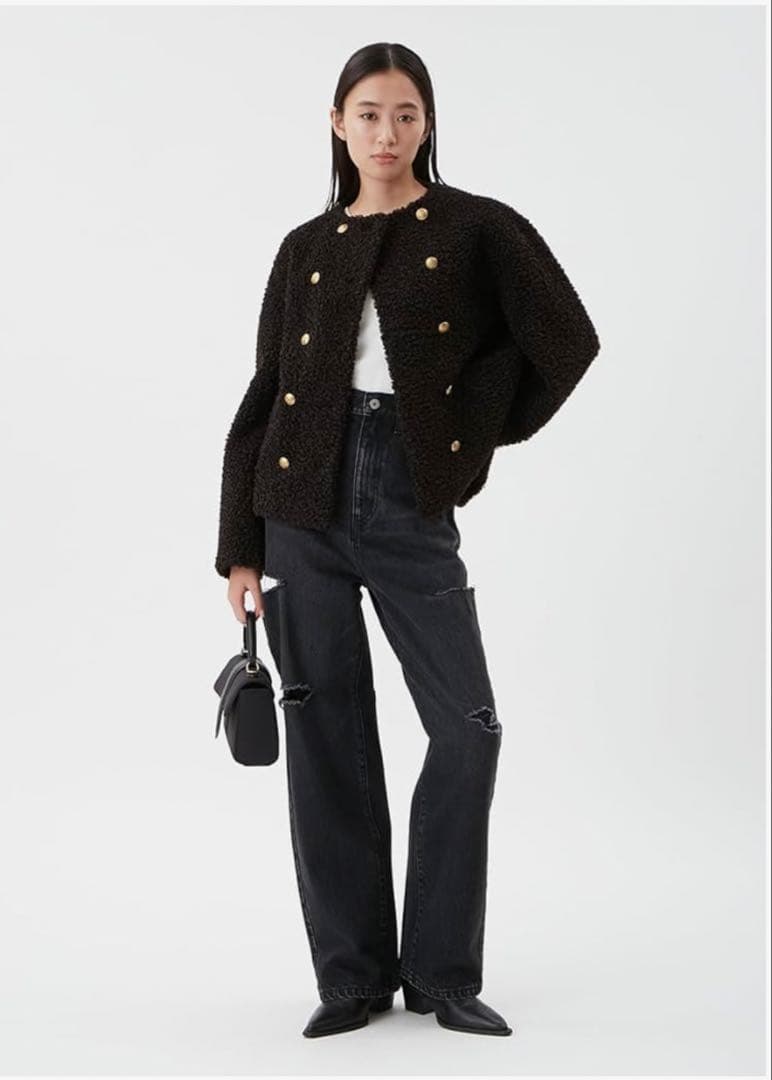 Mila Owenミラウォーエン金釦カールファージャケット