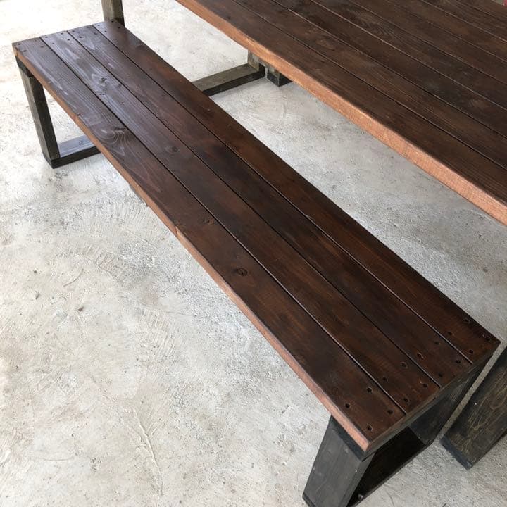 屋外テーブルイスセット　ハンドメイド