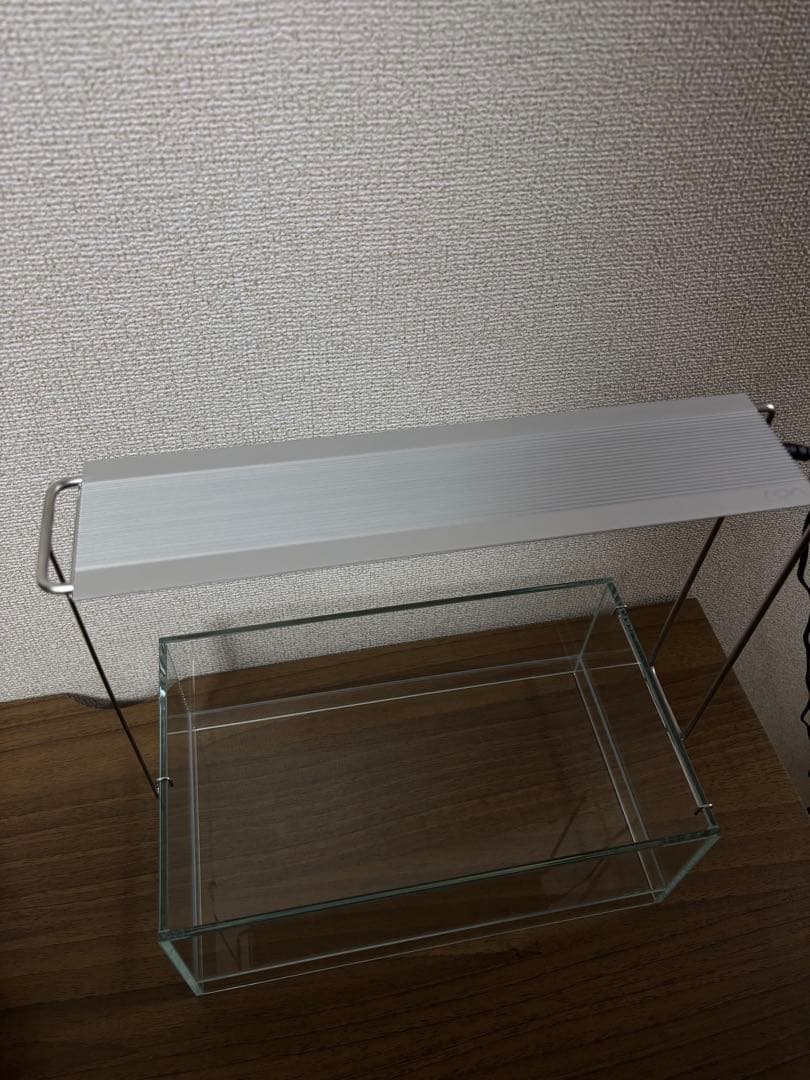 引取限定　ADA製　30cm水槽2個と照明　キューブガーデン　アクアスカイ