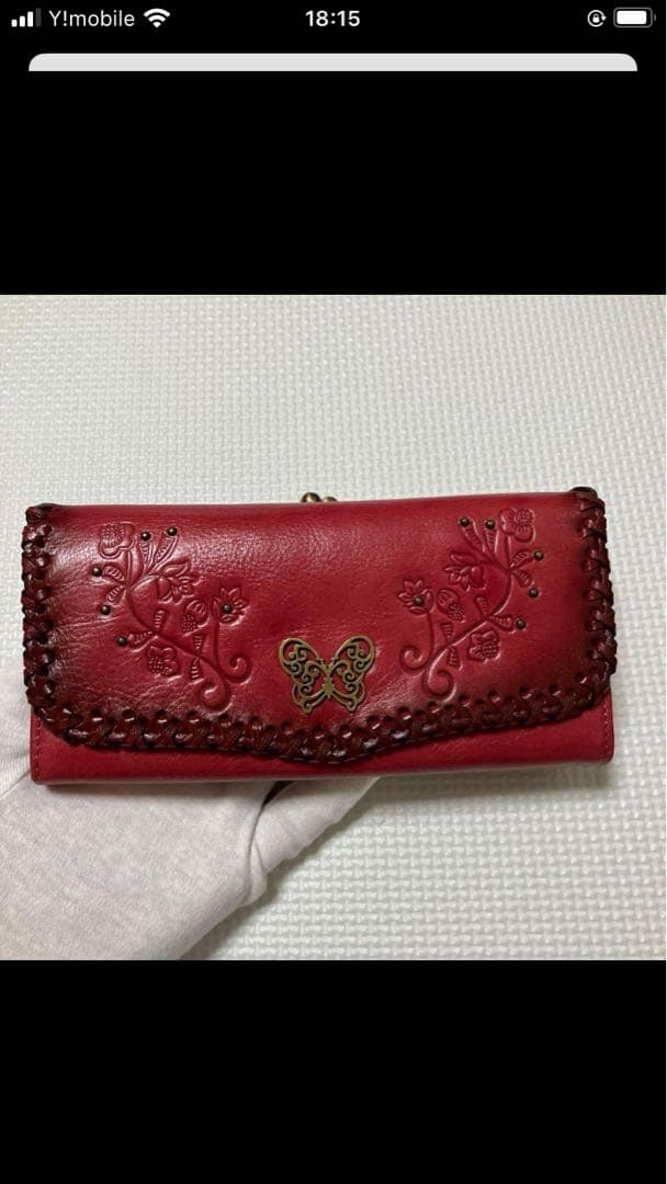 未使用ANNA SUI レザーがま口長財布　バタフライ　エンボス　ローズ　箱付き