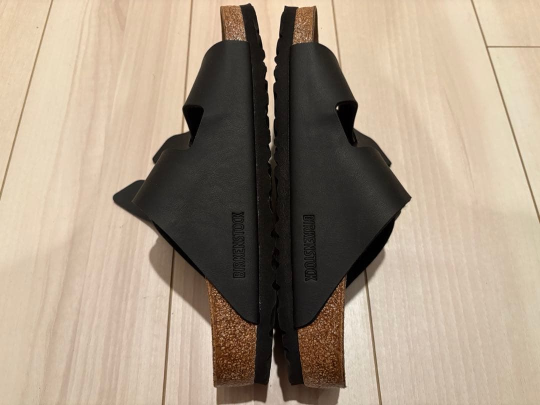 BIRKENSTOCK ブラック サンダル 39 レギュラー