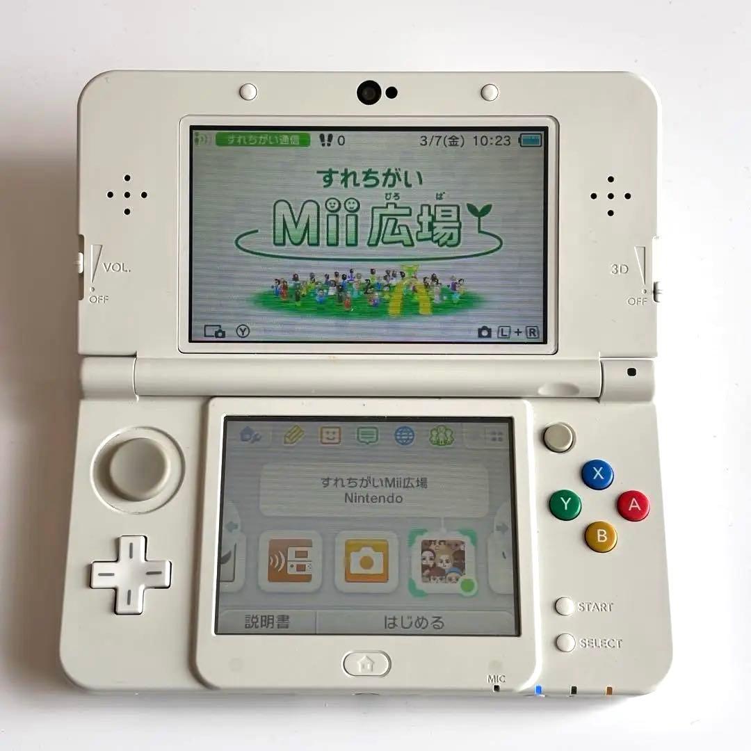 Newニンテンドー3DS ホワイト ケース付き ソフト14本