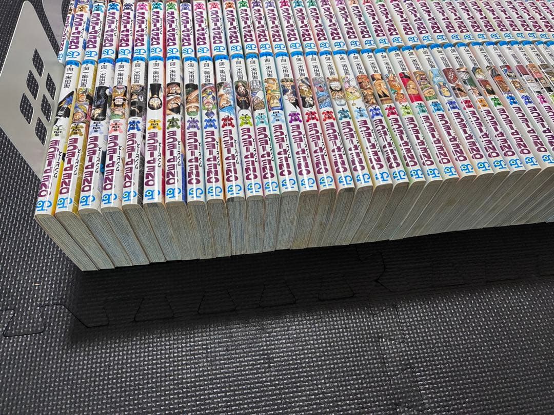 ONE PIECE 1〜91巻 ＋ 映画特典3冊（零巻/千巻/四十億巻）
