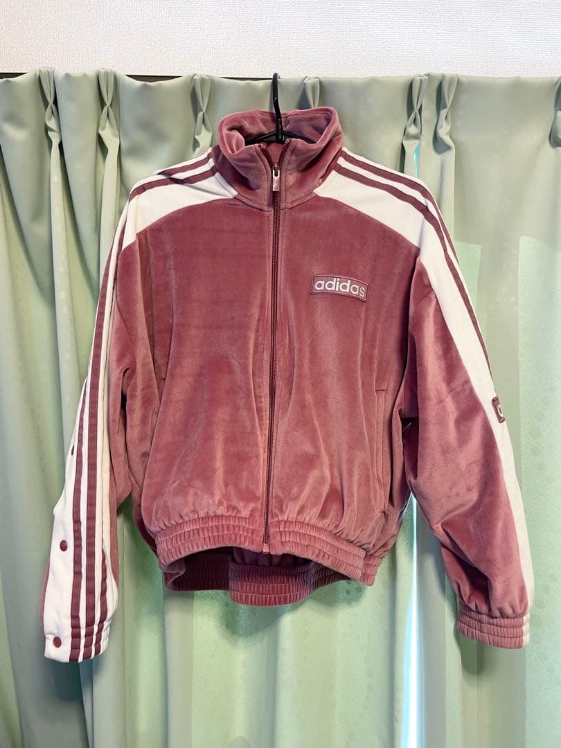 adidas ADIBREAK VELOUR 重盛さと美 ジャージ ピンク
