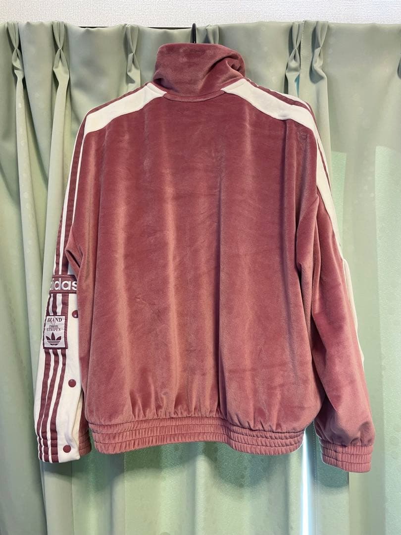 adidas ADIBREAK VELOUR 重盛さと美 ジャージ ピンク