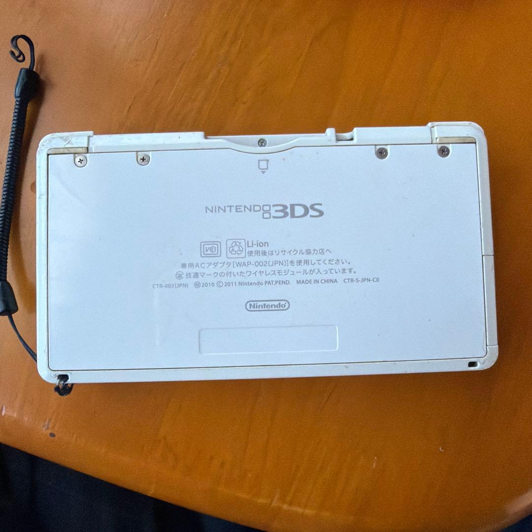 マリオカート7 ニンテンドー3DS ホワイト　ジャンク品