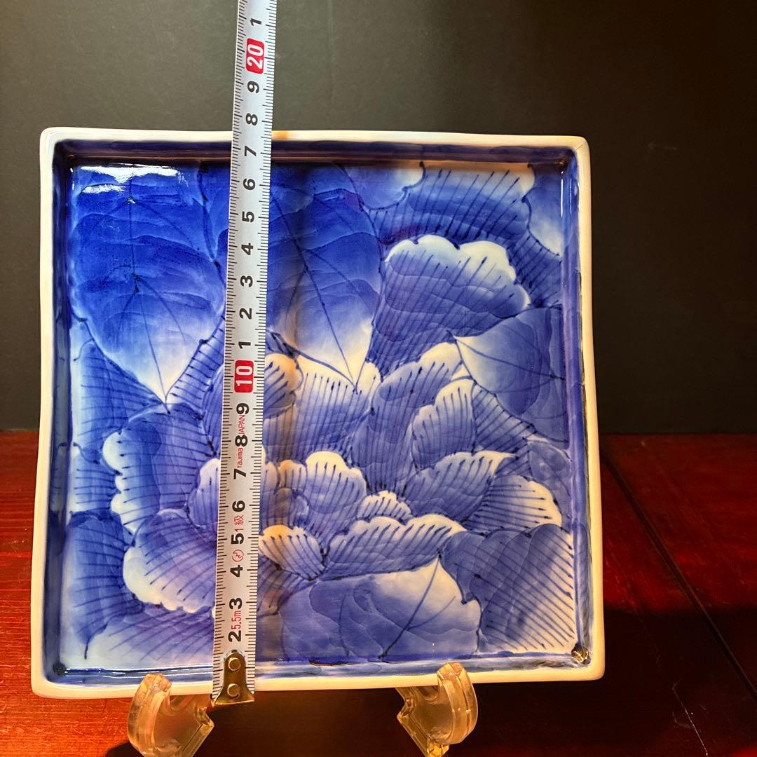 有田焼　福泉窯 青と白の花柄 陶器の皿 約18cm 4個セット