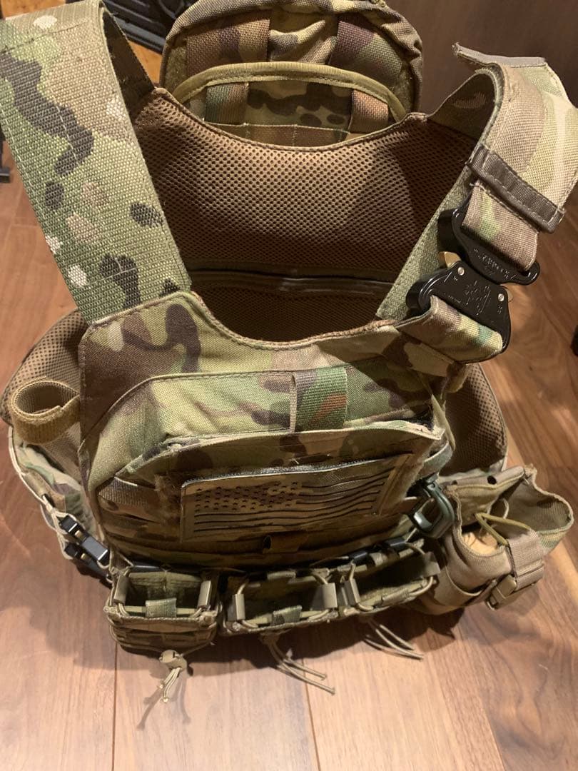 マルチカムプレキャリ