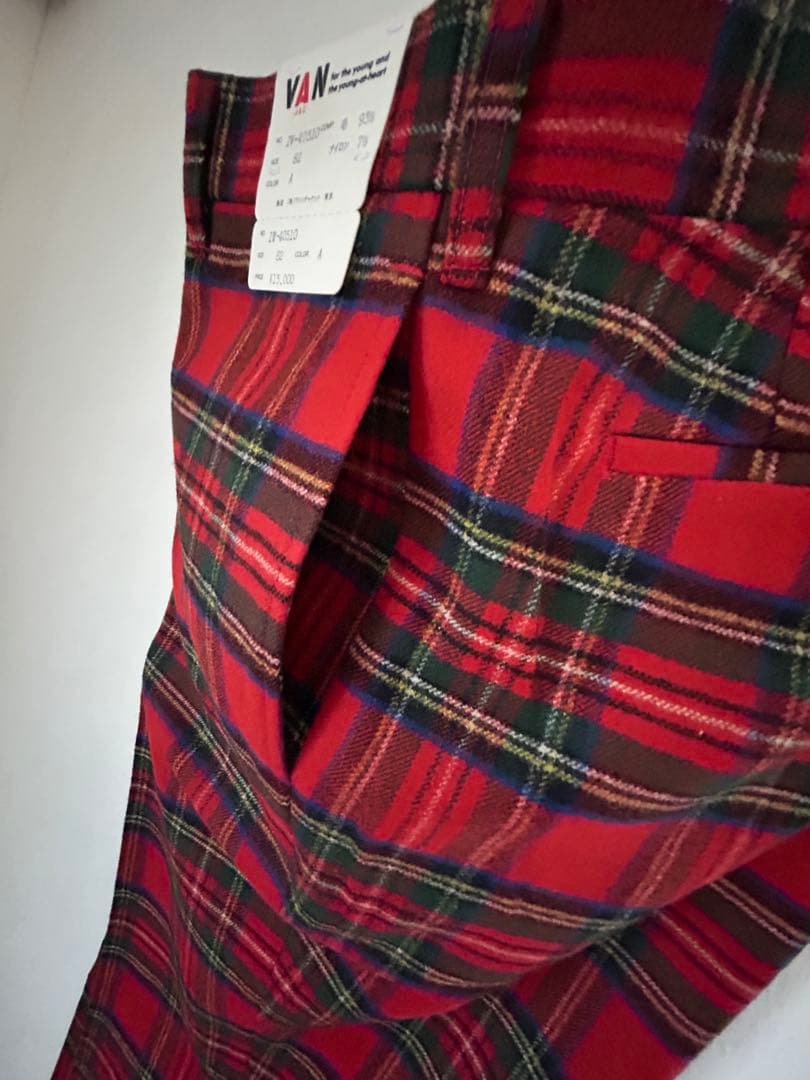 新品未使用　VAN ヴィンテージ　ウール赤タータンチェックパンツLサイズ（82）