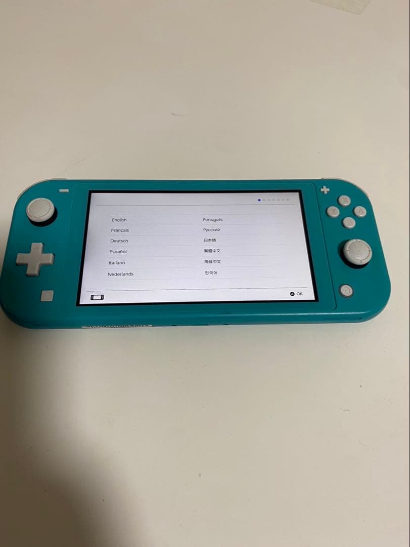 Nintendo Switchライト　ターコイズ