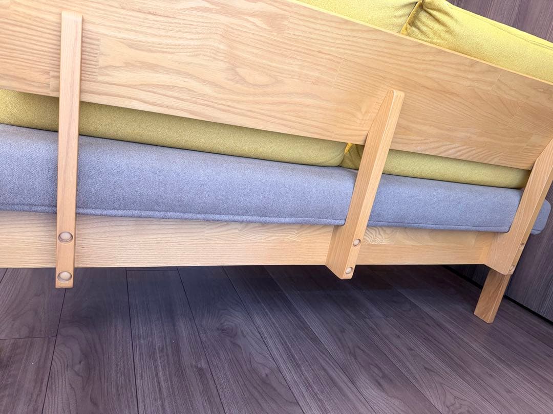 肘無し2人掛けソファ