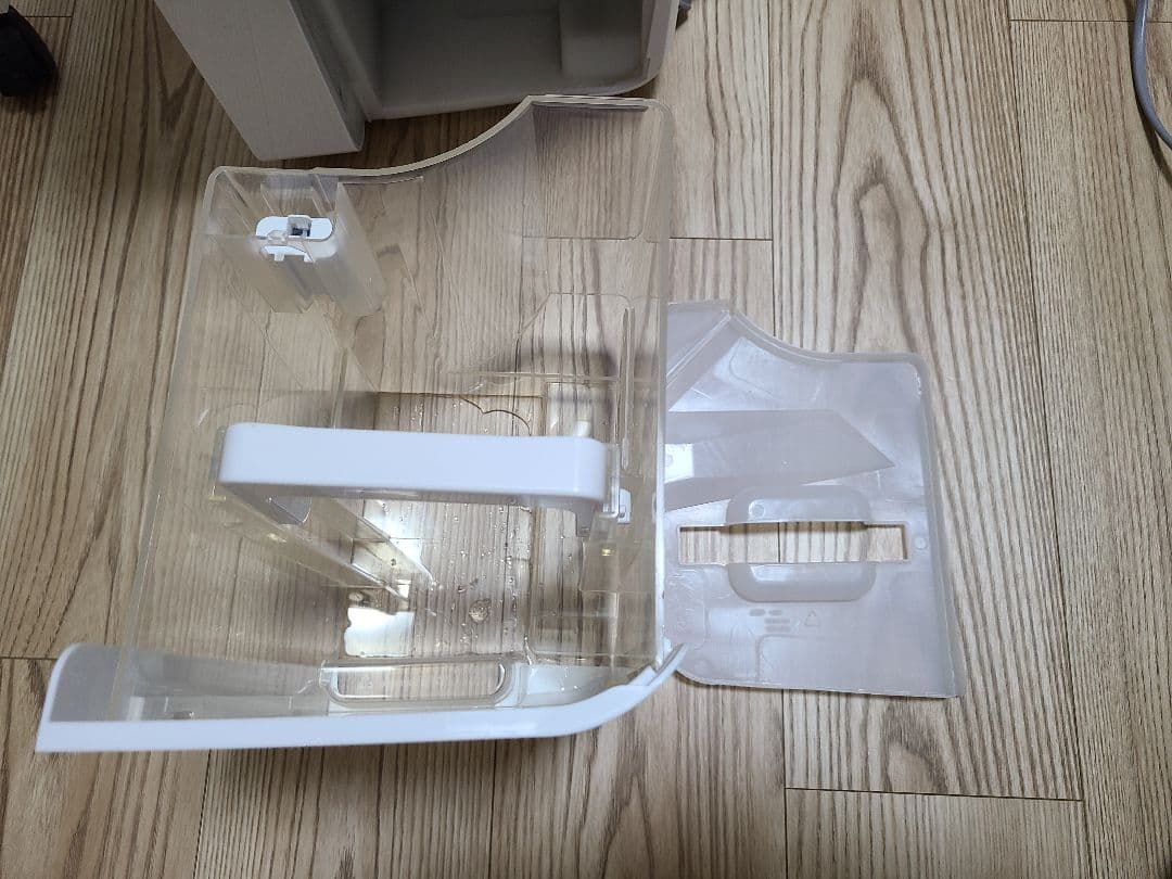 SHARP CV-L120-W 除湿機 ホワイト　訳あり